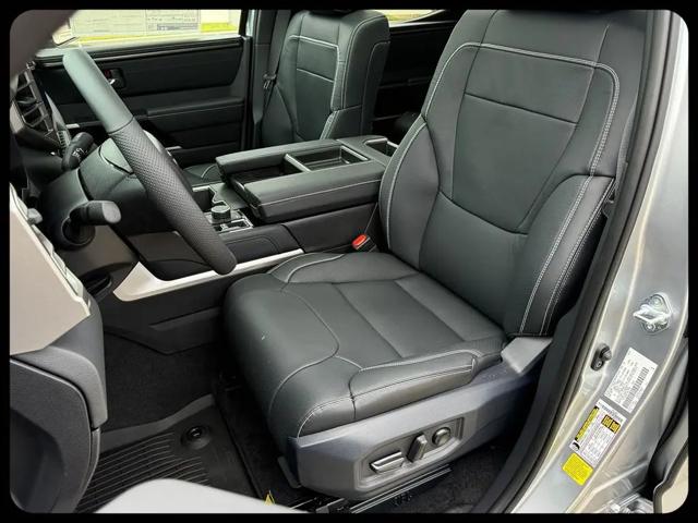 2026 Toyota Tundra Limited CrewMax 5.5' Bed