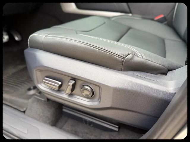 2026 Toyota Tundra Limited CrewMax 5.5' Bed