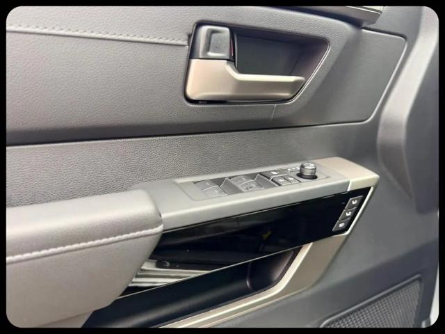 2026 Toyota Tundra Limited CrewMax 5.5' Bed
