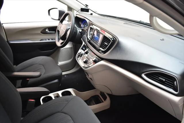 2019 Chrysler Pacifica L