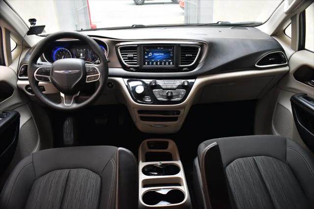 2019 Chrysler Pacifica L