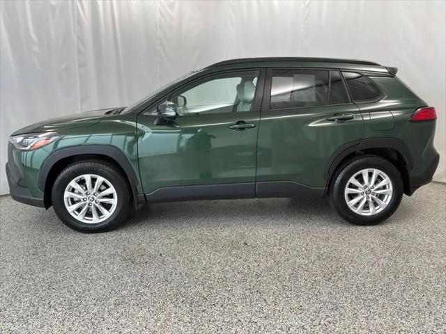 2023 Toyota Corolla Cross LE