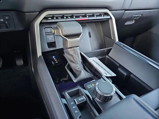 2026 Toyota Tundra Platinum CrewMax 5.5' Bed