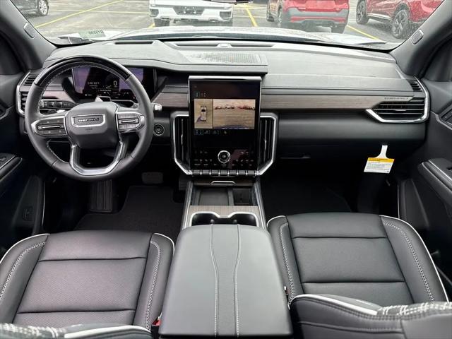 2026 GMC Acadia Denali AWD