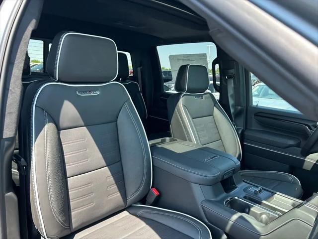 2026 GMC Sierra 2500HD Crew Cab, Standard Bed, AT4X, 4WD