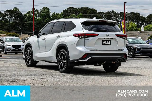 2022 Toyota Highlander XSE
