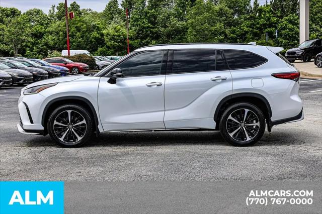 2022 Toyota Highlander XSE