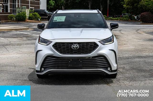 2022 Toyota Highlander XSE