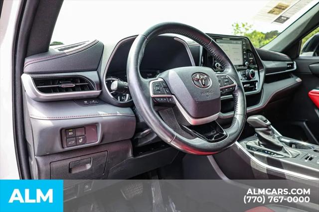 2022 Toyota Highlander XSE