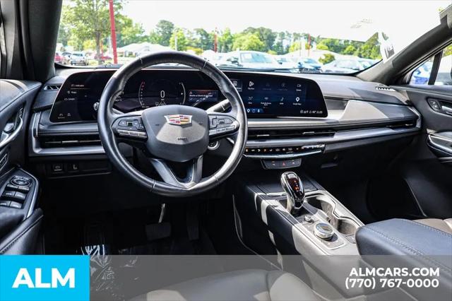 2025 Cadillac XT4 FWD Premium Luxury