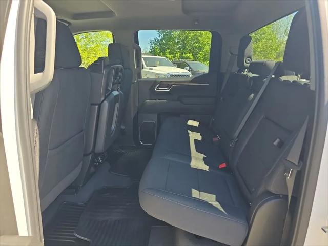 2025 GMC Sierra 1500 4WD Crew Cab Short Box Elevation with 3VL