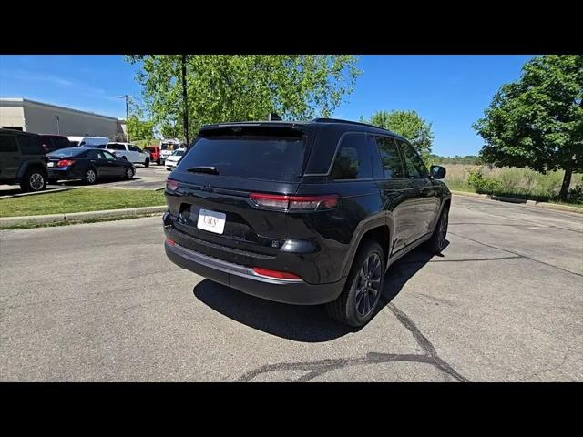 2026 Jeep Grand Cherokee 85th Anniversary Edition