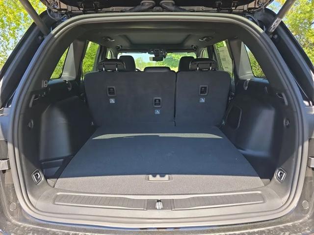 2026 Jeep Grand Cherokee 85th Anniversary Edition