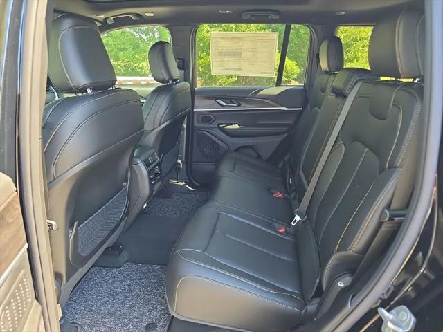 2026 Jeep Grand Cherokee 85th Anniversary Edition