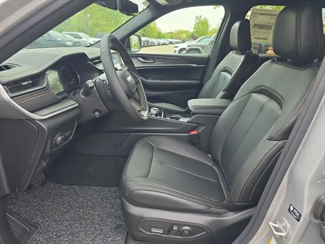 2026 Jeep Grand Cherokee 85th Anniversary Edition