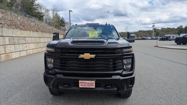2025 Chevrolet Silverado 2500HD 4WD Crew Cab Standard Bed Custom