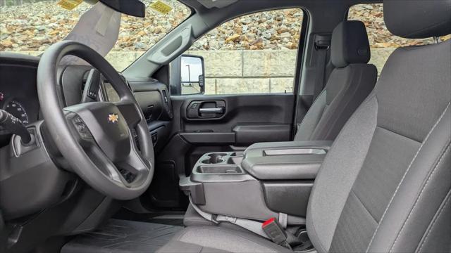 2025 Chevrolet Silverado 2500HD 4WD Crew Cab Standard Bed Custom