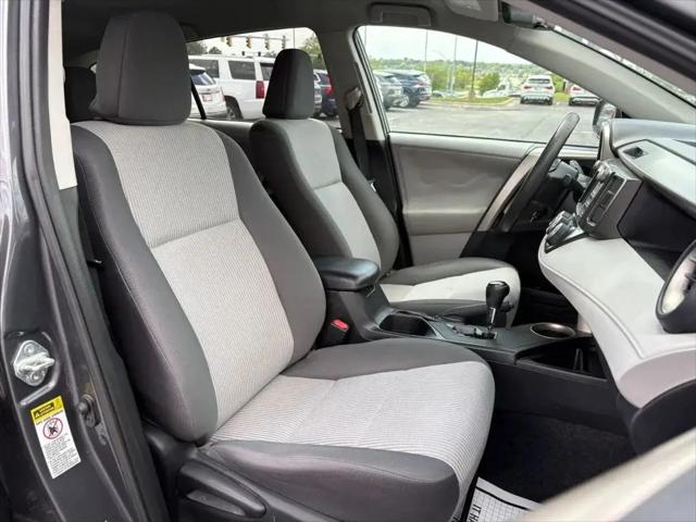 2013 Toyota RAV4 LE