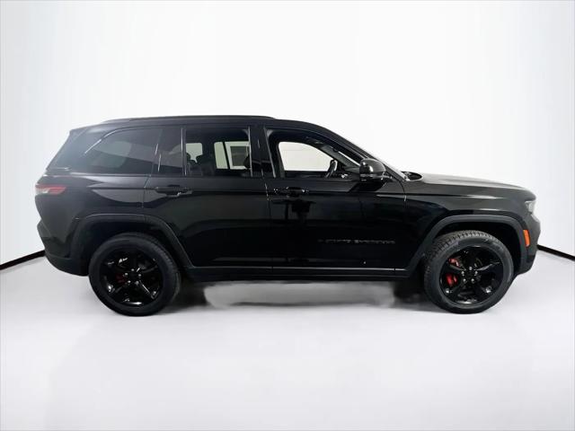 2023 Jeep Grand Cherokee Altitude 4x4