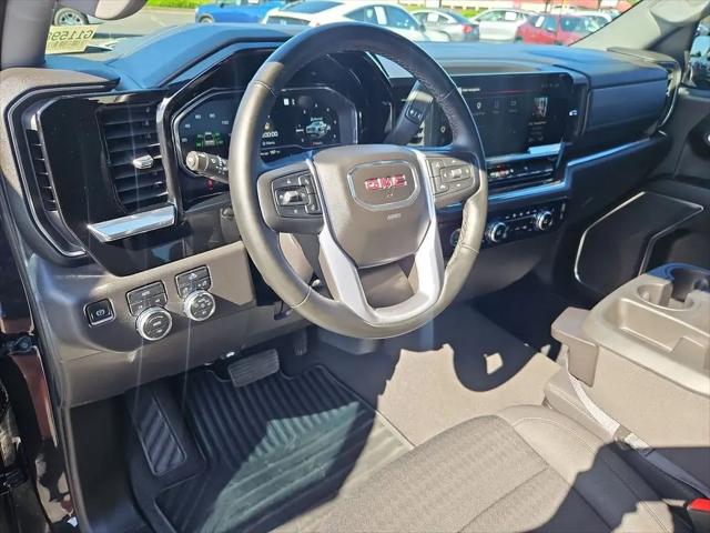 2023 GMC Sierra 1500 4WD Crew Cab Short Box Elevation with 3SB