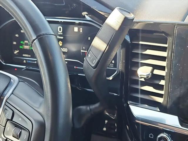 2023 GMC Sierra 1500 4WD Crew Cab Short Box Elevation with 3SB
