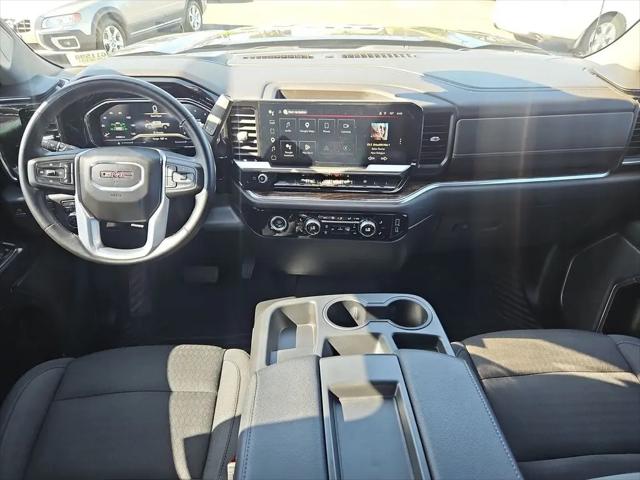 2023 GMC Sierra 1500 4WD Crew Cab Short Box Elevation with 3SB