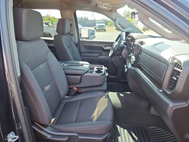 2023 GMC Sierra 1500 4WD Crew Cab Short Box Elevation with 3SB