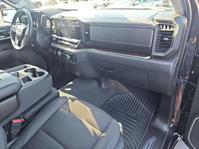 2023 GMC Sierra 1500 4WD Crew Cab Short Box Elevation with 3SB