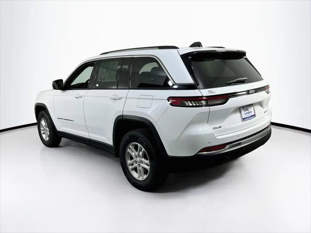 2023 Jeep Grand Cherokee Laredo 4x4