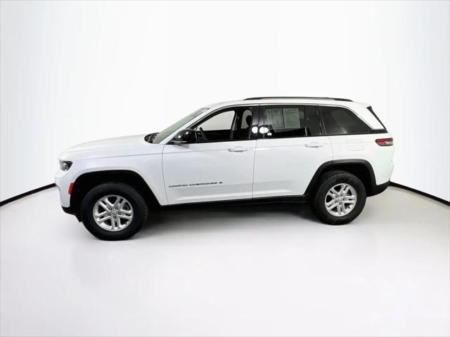 2023 Jeep Grand Cherokee Laredo 4x4