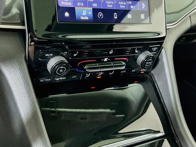 2023 Jeep Grand Cherokee Laredo 4x4