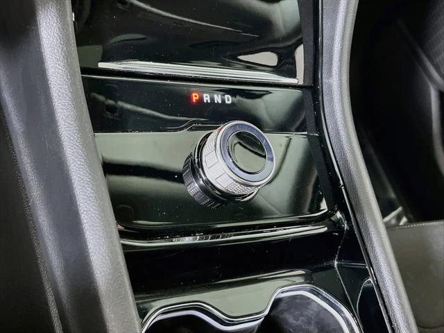 2023 Jeep Grand Cherokee Laredo 4x4