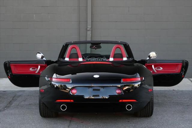 2001 BMW Z8 Standard