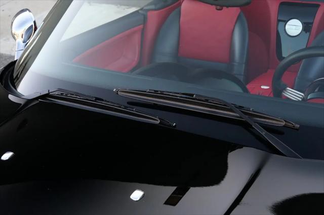 2001 BMW Z8 Standard