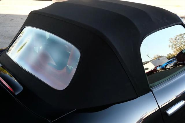 2001 BMW Z8 Standard