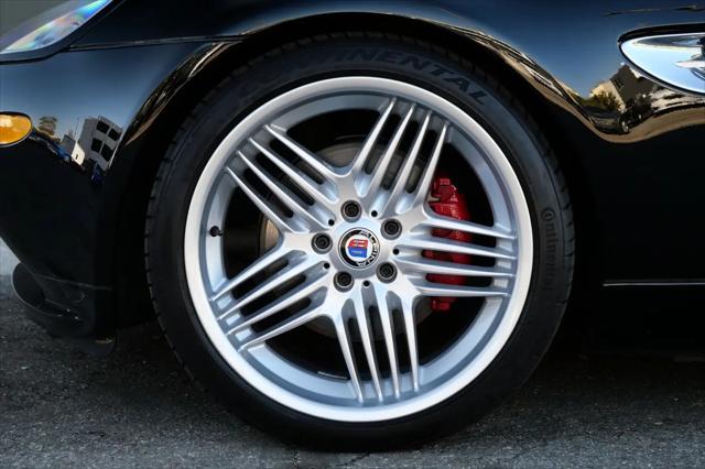 2001 BMW Z8 Standard