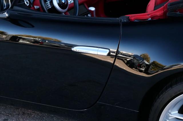 2001 BMW Z8 Standard