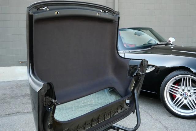 2001 BMW Z8 Standard