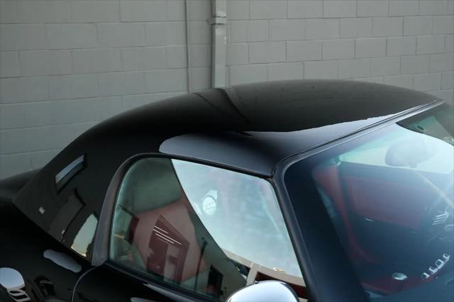 2001 BMW Z8 Standard