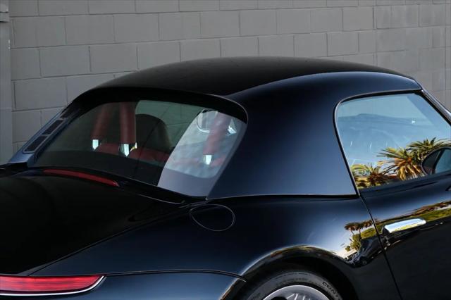 2001 BMW Z8 Standard