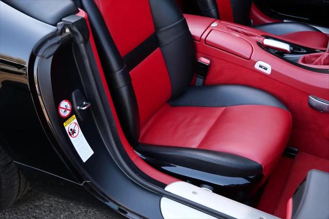 2001 BMW Z8 Standard