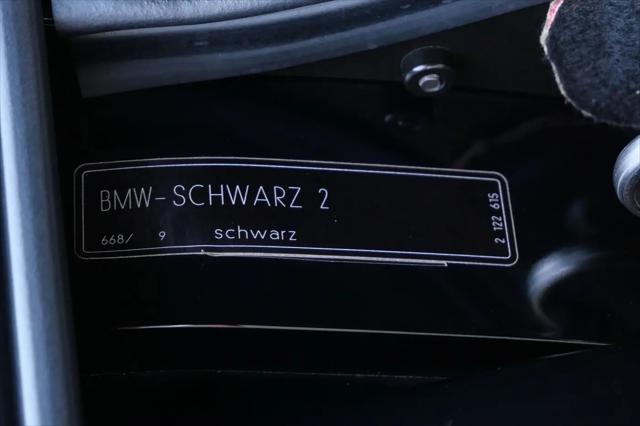 2001 BMW Z8 Standard