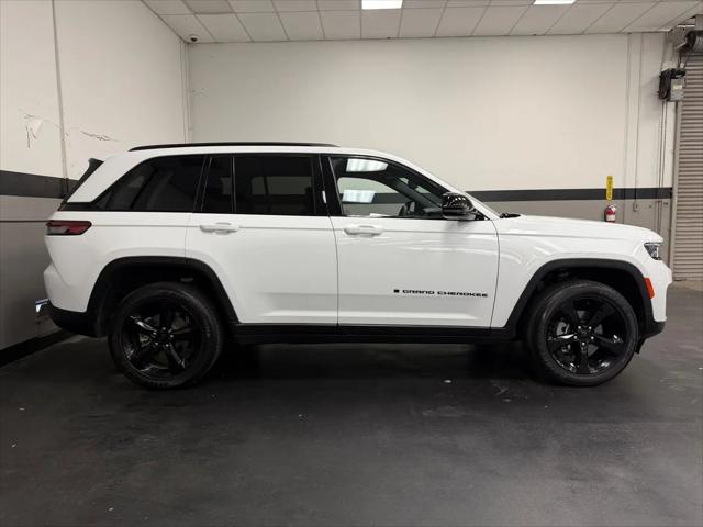 2024 Jeep Grand Cherokee Altitude X 4x4
