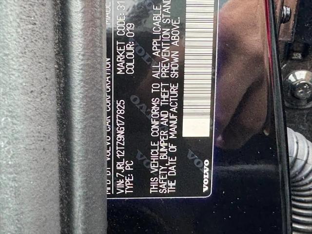 2022 Volvo S60 B5 Momentum