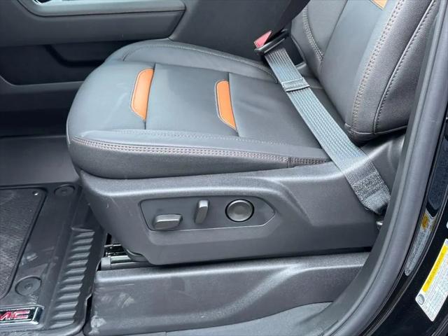 2026 GMC Sierra 2500HD Crew Cab, Standard Bed, AT4, 4WD