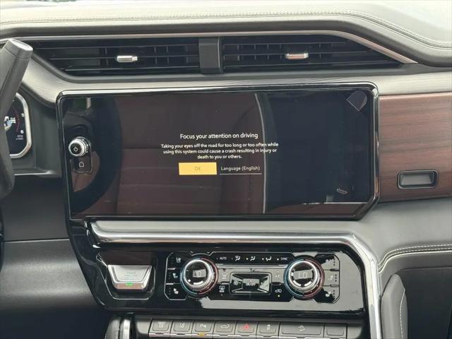 2026 GMC Sierra 2500HD Crew Cab, Standard Bed, Denali Ultimate, 4WD