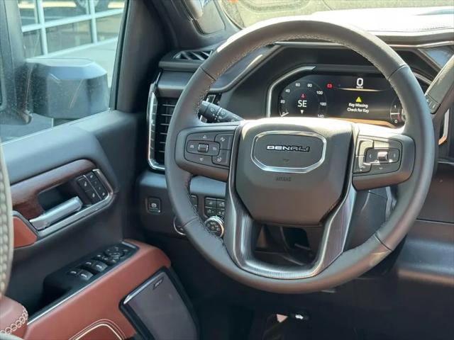 2026 GMC Sierra 2500HD Crew Cab, Standard Bed, Denali Ultimate, 4WD