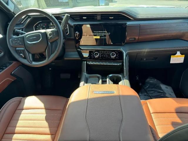 2026 GMC Sierra 2500HD Crew Cab, Standard Bed, Denali Ultimate, 4WD