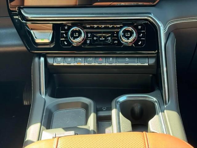 2026 GMC Sierra 2500HD Crew Cab, Standard Bed, Denali Ultimate, 4WD