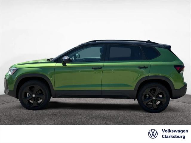 2026 Volkswagen Taos SE Black
